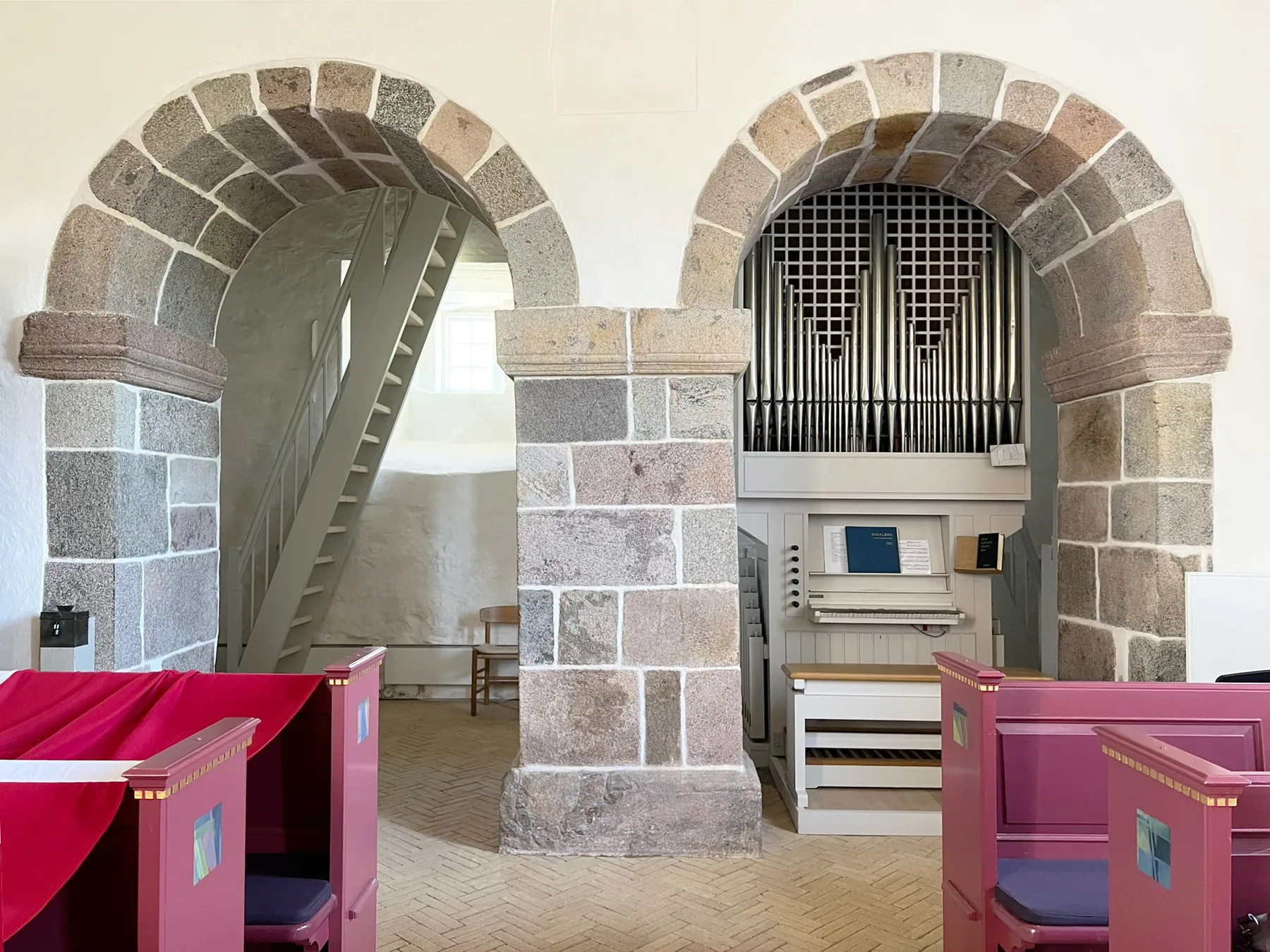 Hem Kirke - billede 1
